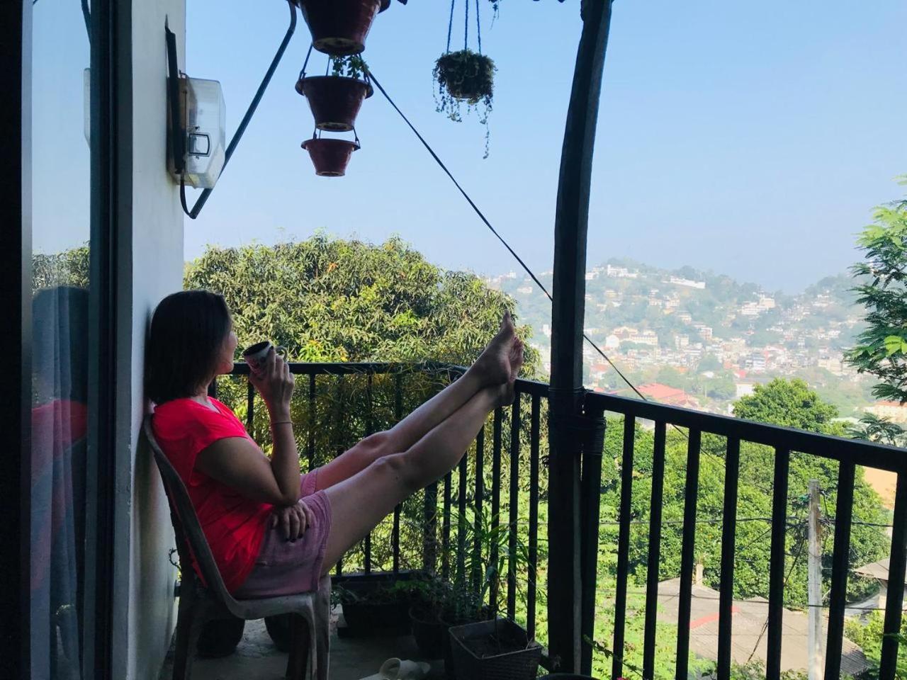 S V Homestay 캔디 외부 사진